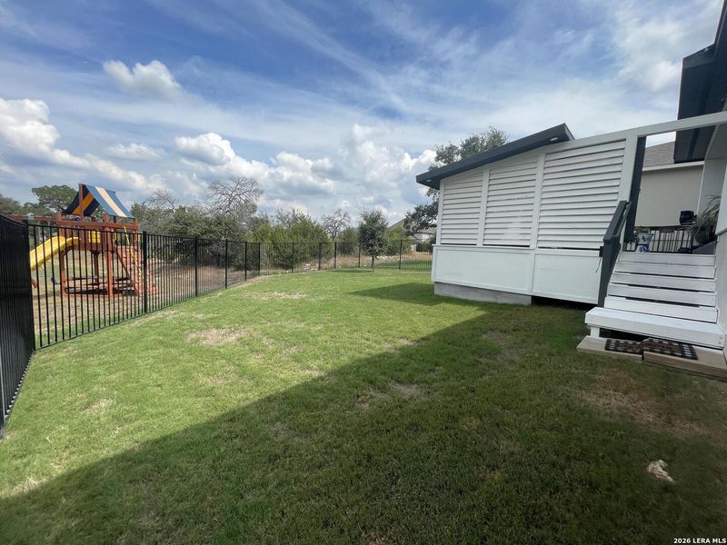 Exterior details and patio area of a home in Vista Alta Del Veramendi, New Braunfels (Image 24). Exterior details and patio area of a home in Vista Alta Del Veramendi, New Braunfels (Image 24).