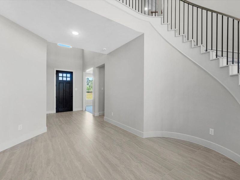 Spacious, unfurnished interior of a new home in COLTON®, Todd Mission (Image 22).