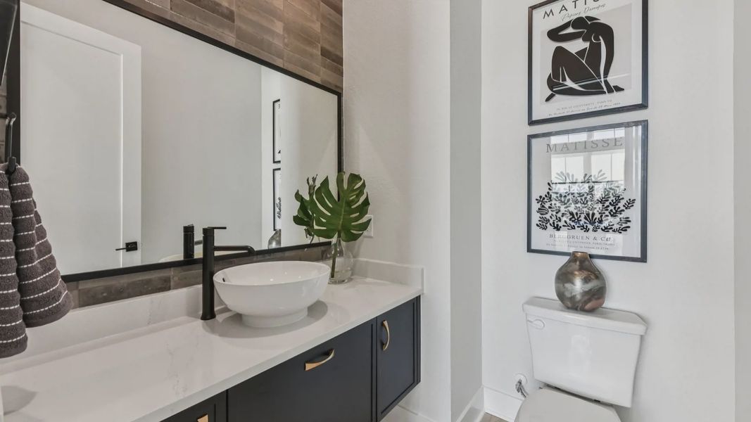 Representative furnished interior of a home built from the Garet by Chesmar Homes in Feathergrass, Florence (Image 13).