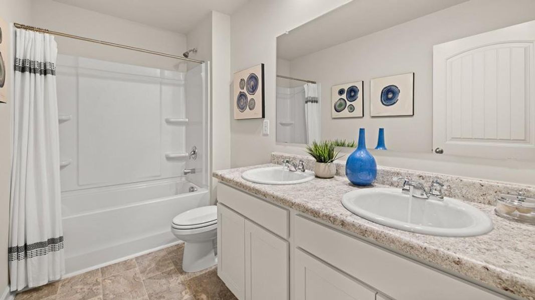 Furnished interior view inside a new home in Sheffield Highlands, Dallas (Image 10).