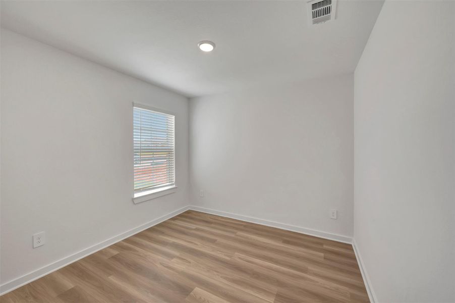 Spacious, unfurnished interior of a new home in Magnolia Ridge, Magnolia (Image 25). Spacious, unfurnished interior of a new home in Magnolia Ridge, Magnolia (Image 25).