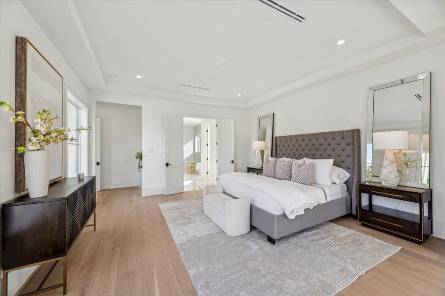 Furnished interior view inside a new home in , Houston (Image 15).