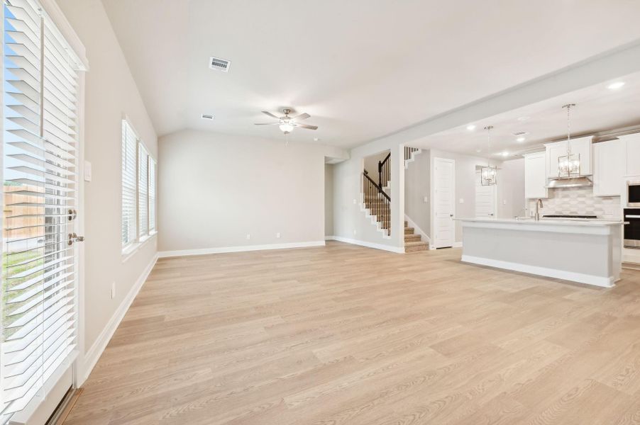 Photo is not of the actual home but is an inspirational photo of builder’s model home and may depict options, furnishings, and/or decorator features that are not included. Photo is not of the actual home but is an inspirational photo of builder’s model home and may depict options, furnishings, and/or decorator features that are not included.