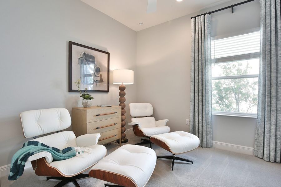 Representative furnished interior of a home built from the Liberty 4 by Neal Communities in Palm Grove, Bradenton (Image 37). Representative furnished interior of a home built from the Liberty 4 by Neal Communities in Palm Grove, Bradenton (Image 37).