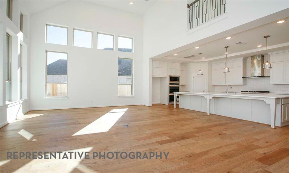 Spacious, unfurnished interior of a new home in Star Trail, Prosper (Image 36).