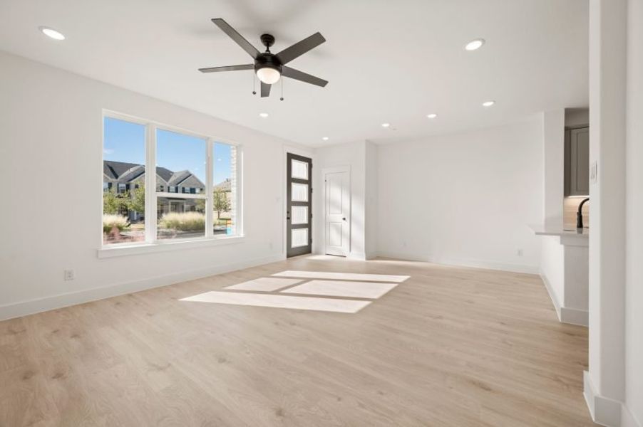 Spacious, unfurnished interior of a new home in Solterra Texas, Mesquite (Image 21). Spacious, unfurnished interior of a new home in Solterra Texas, Mesquite (Image 21).