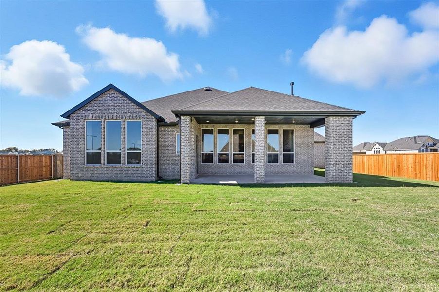Exterior details and patio area of a home in Canyon Creek Estates, Sherman (Image 16). Exterior details and patio area of a home in Canyon Creek Estates, Sherman (Image 16).