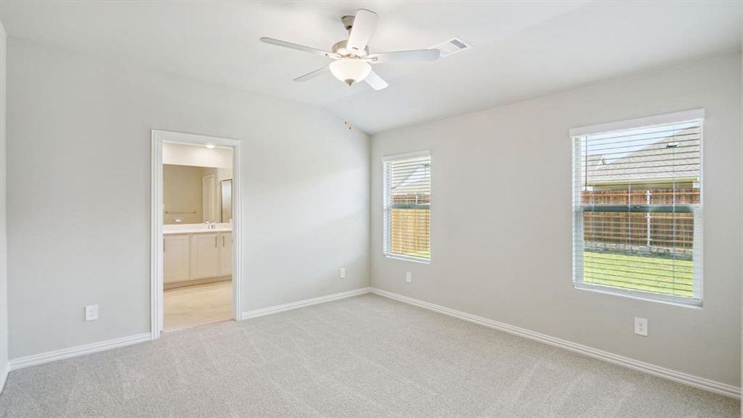 Spacious, unfurnished interior of a new home in Windmore, Princeton (Image 27).