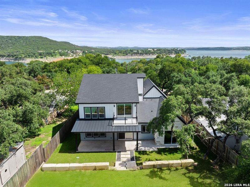 Image 36 of a home in .