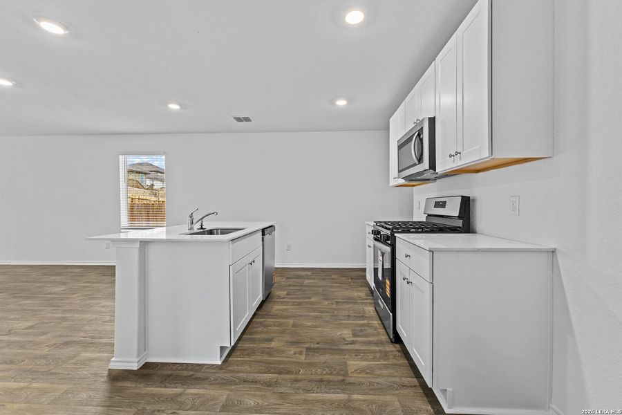 Furnished interior view inside a new home in Applewood, San Antonio (Image 8).