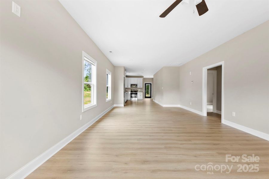 Spacious, unfurnished interior of a new home in , Kings Mountain (Image 17).