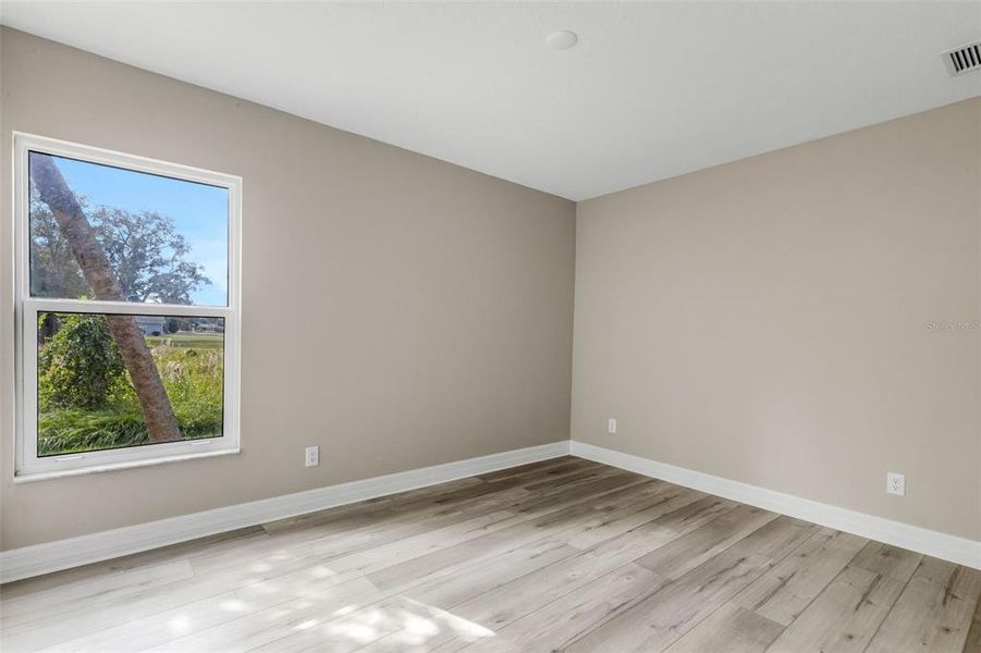 Spacious, unfurnished interior of a new home in , Englewood (Image 34).
