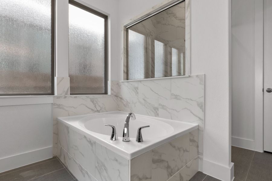 4br New Home in Pflugerville, TX.  - Slide 27