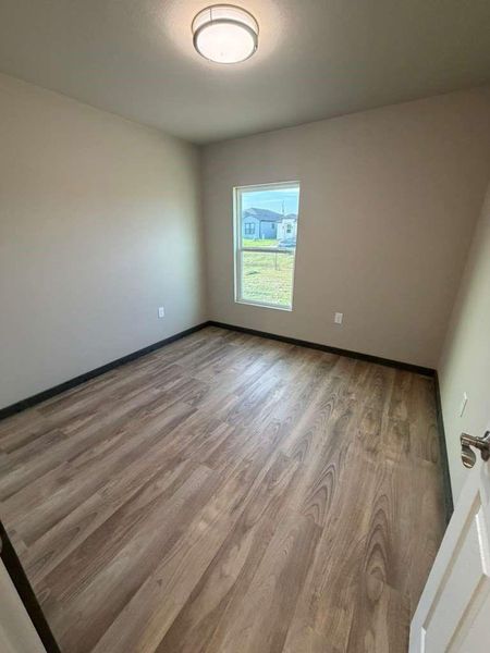 Spacious, unfurnished interior of a new home in , Cleveland (Image 9).