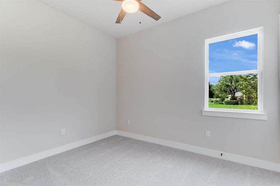 Spacious, unfurnished interior of a new home in , Marble Falls (Image 28).