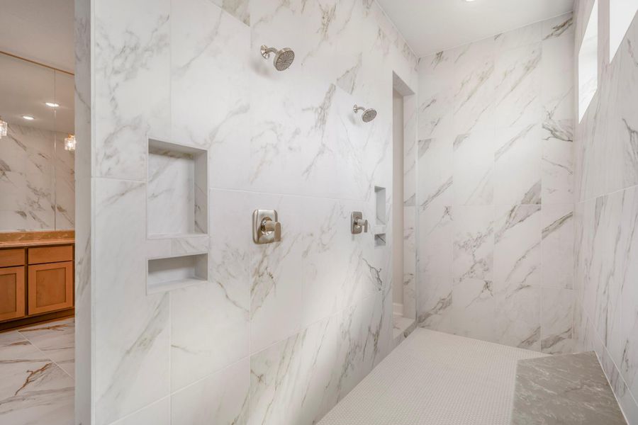 Image 46 of a home in Sienna 70′ Lots.