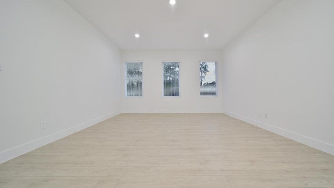 Representative unfurnished interior of a home built from the H70d by D.R. Horton in Butlers Bend Estates, Pinehurst (Image 31).