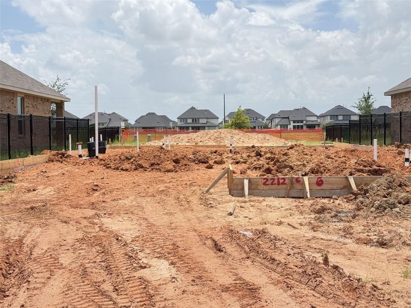 Site preparation for new homesites in Sunterra, Katy (Image 16).