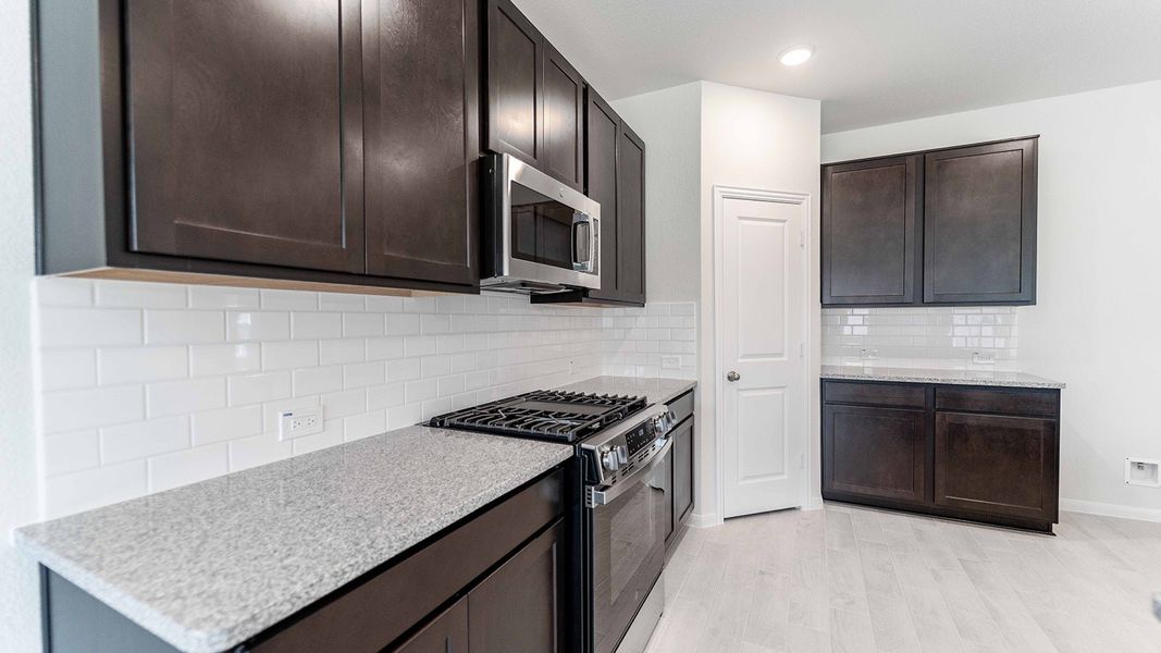 Furnished interior view inside a new home in Bluestem, Brookshire (Image 6).