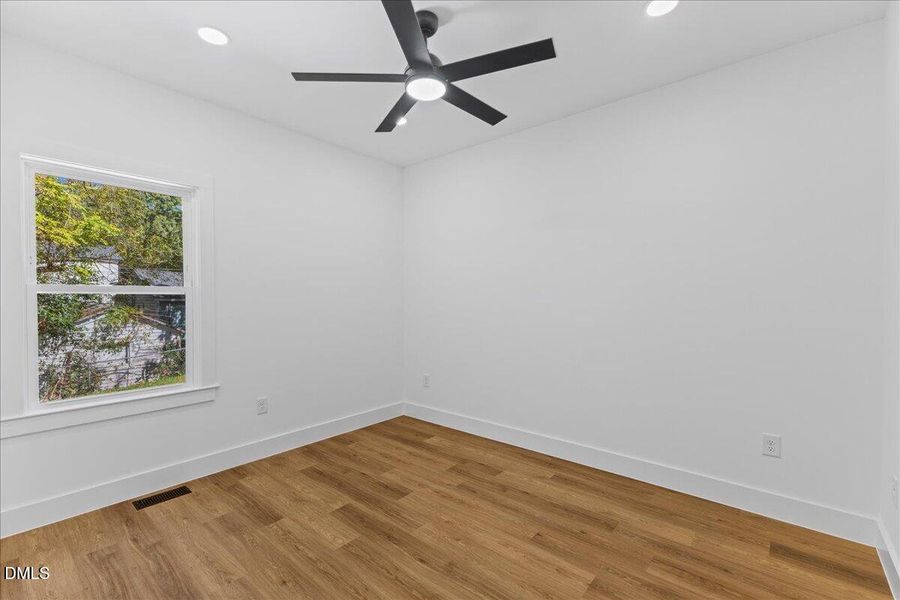 15-801 Dupree St 15-801 Dupree St