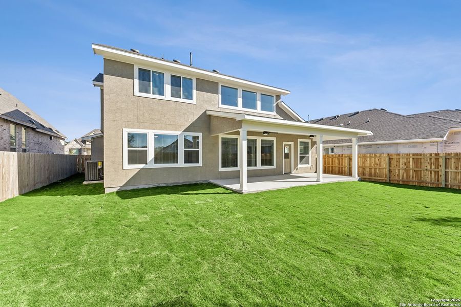 Exterior details and patio area of a home in Davis Ranch 60', San Antonio (Image 19).