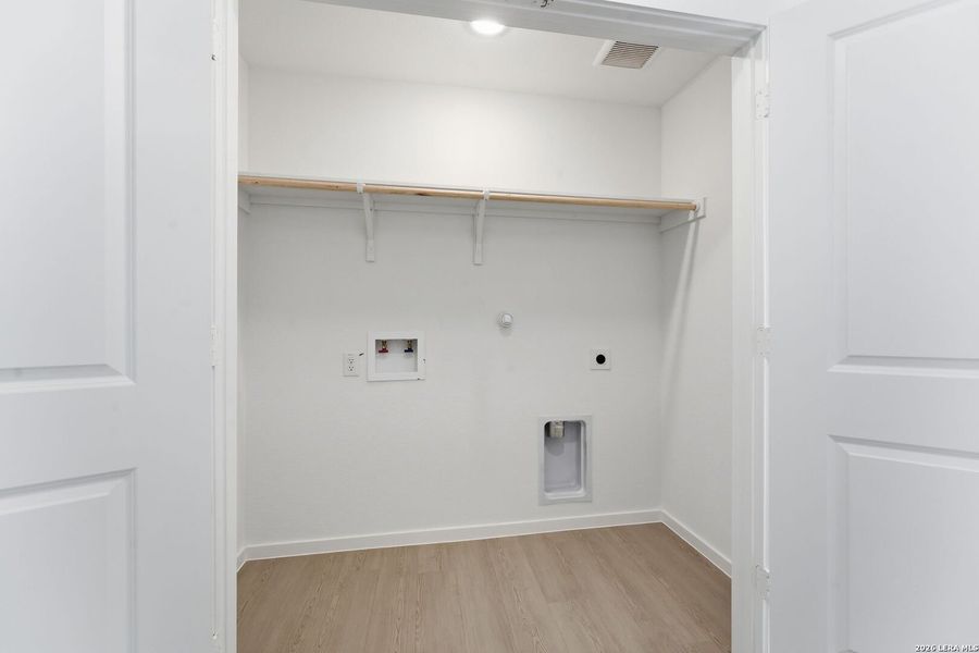 Spacious, unfurnished interior of a new home in Randolph Crossing, Converse (Image 22). Spacious, unfurnished interior of a new home in Randolph Crossing, Converse (Image 22).