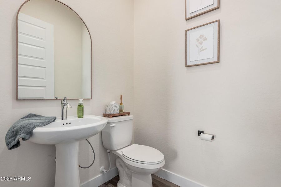 Powder Room Powder Room