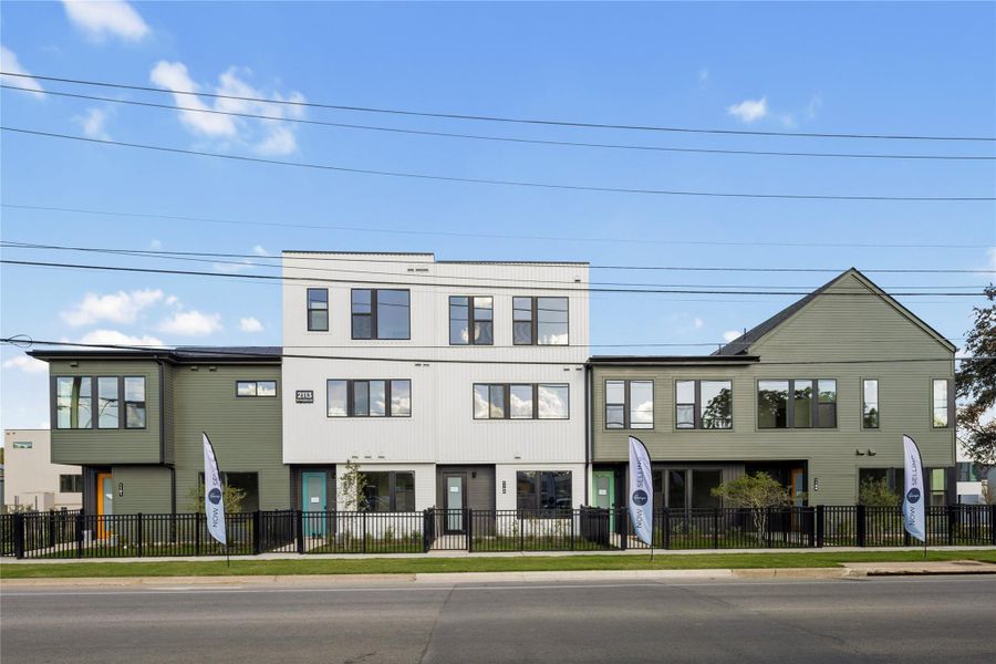 Images are for illustrative purposes only. Photos reflect a similar floor plan and are intended to convey the overall look and feel of the interiors.