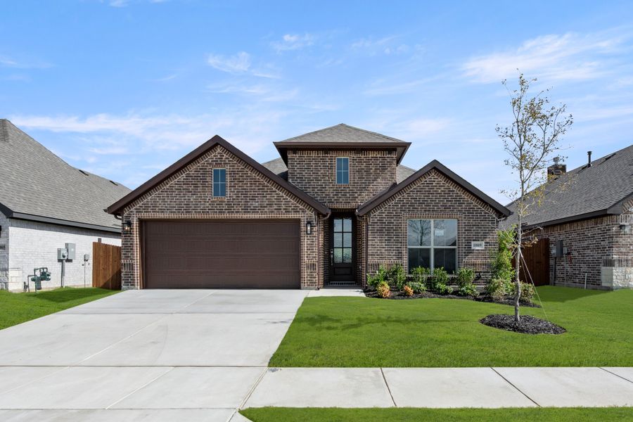 Front exterior of a new home in Hulen Trails, Fort Worth, TX, highlighting curb appeal (Image 19). Front exterior of a new home in Hulen Trails, Fort Worth, TX, highlighting curb appeal (Image 19).