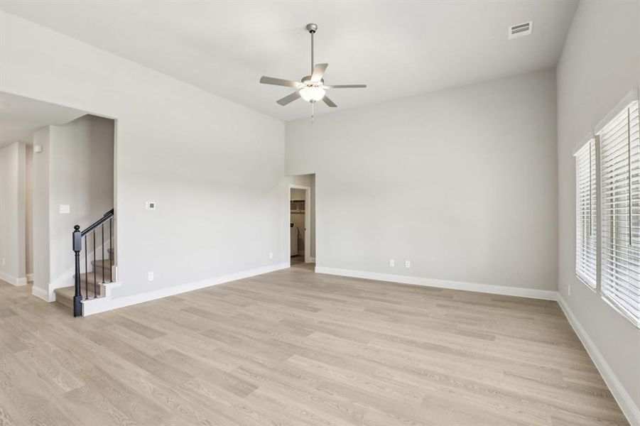 Photo is not of the actual home, but is an inspirational photo of builder’s model home and may depict options, furnishings, and/or decorator features that are not included. Photo is not of the actual home, but is an inspirational photo of builder’s model home and may depict options, furnishings, and/or decorator features that are not included.