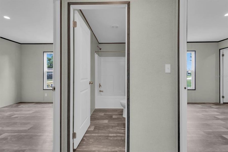 Spacious, unfurnished interior of a new home in , Mascotte (Image 24). Spacious, unfurnished interior of a new home in , Mascotte (Image 24).