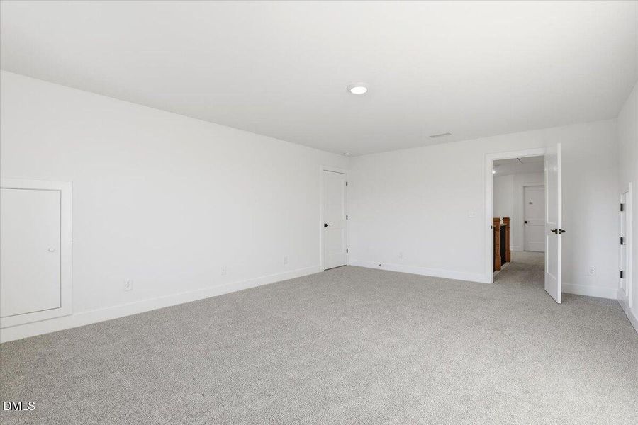 43-105 Brighton St-43