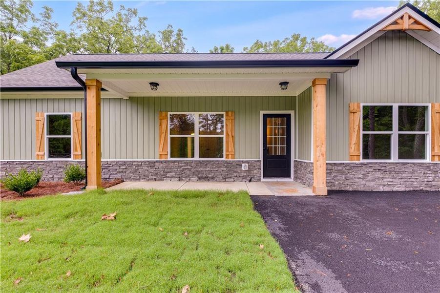 Exterior details and patio area of a home in , Douglasville (Image 3).