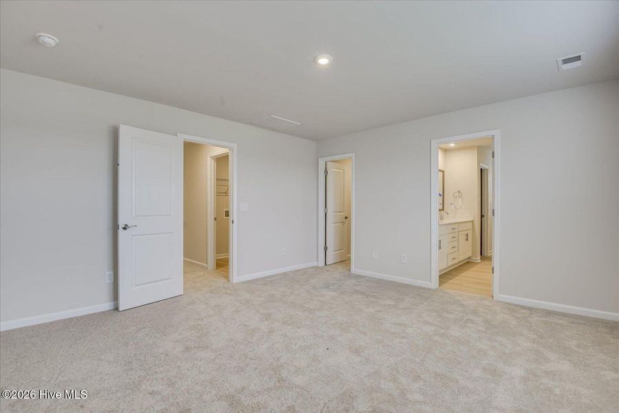 Spacious, unfurnished interior of a new home in Providence Station at Trolley Run, Aiken (Image 28). Spacious, unfurnished interior of a new home in Providence Station at Trolley Run, Aiken (Image 28).