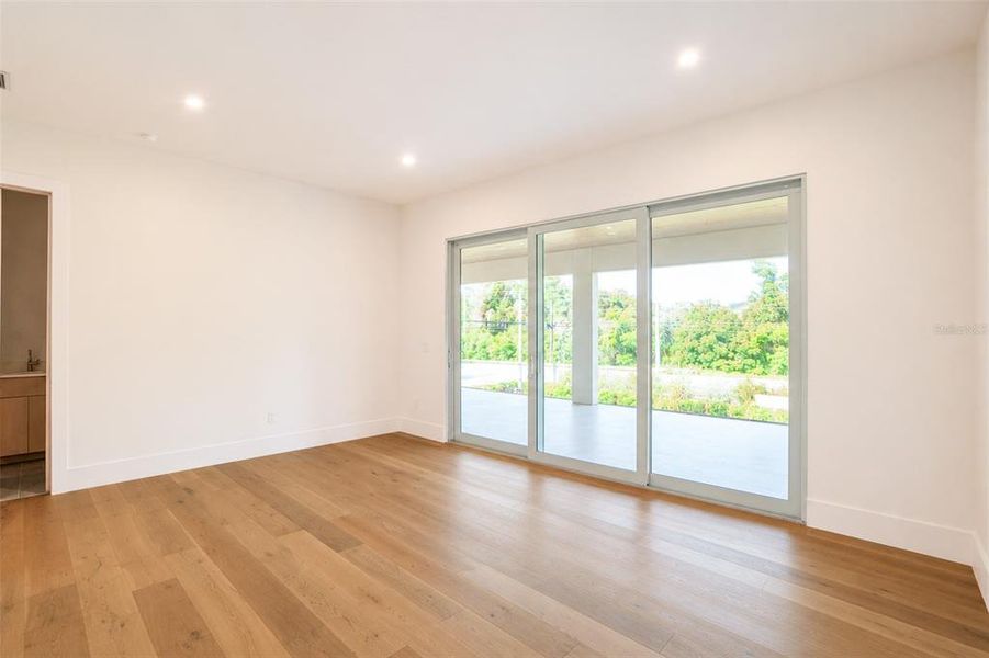 Spacious, unfurnished interior of a new home in , Lake Mary (Image 39). Spacious, unfurnished interior of a new home in , Lake Mary (Image 39).