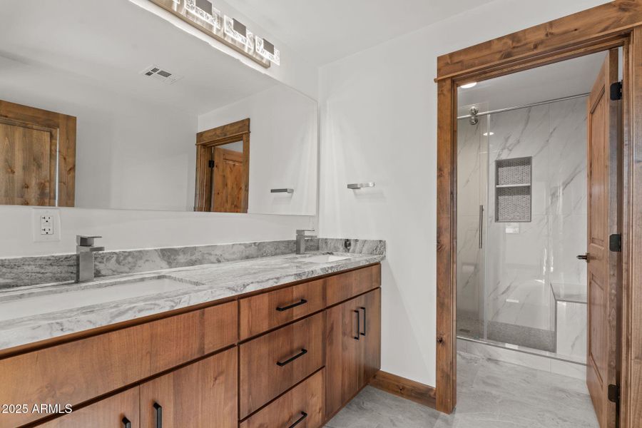 22-web-or-mls-DSC04642