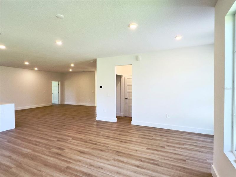 Spacious, unfurnished interior of a new home in , Rotonda West (Image 22). Spacious, unfurnished interior of a new home in , Rotonda West (Image 22).