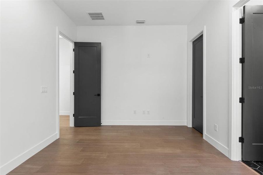 Spacious, unfurnished interior of a new home in , Wesley Chapel (Image 18). Spacious, unfurnished interior of a new home in , Wesley Chapel (Image 18).