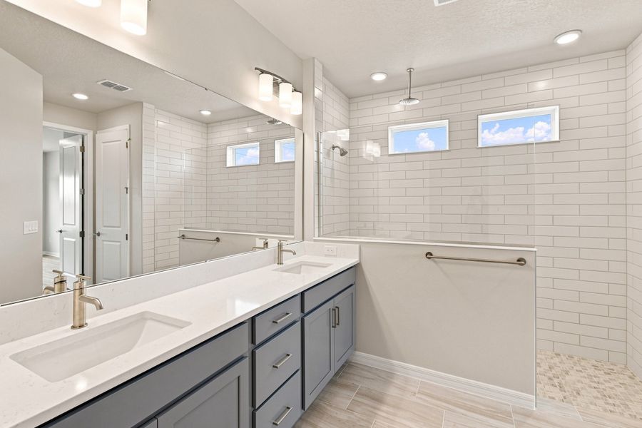 Owner's Bath Owner's Bath
