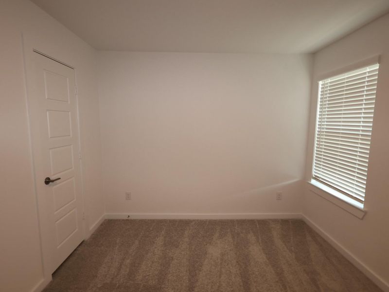 Spacious, unfurnished interior of a new home in Summerview, Fulshear (Image 8).