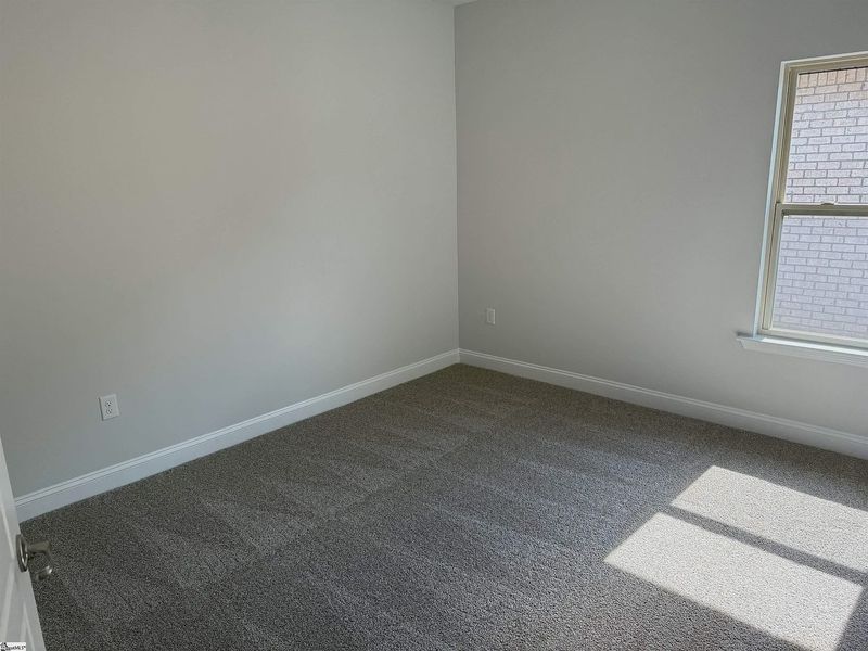 Spacious, unfurnished interior of a new home in Bracken Woods, Piedmont (Image 17).