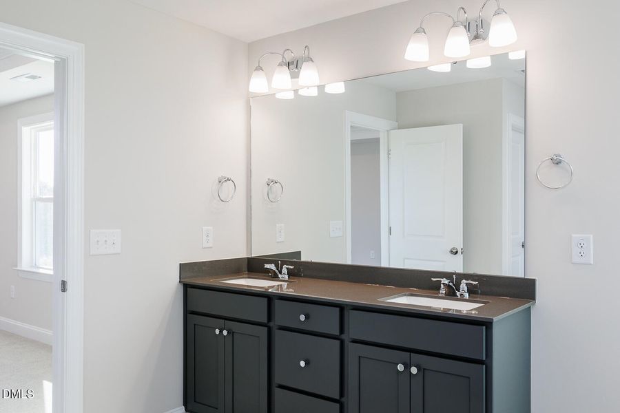 MAG SF-207-QMI-Voyageur (42) MAG SF-207-QMI-Voyageur (42)