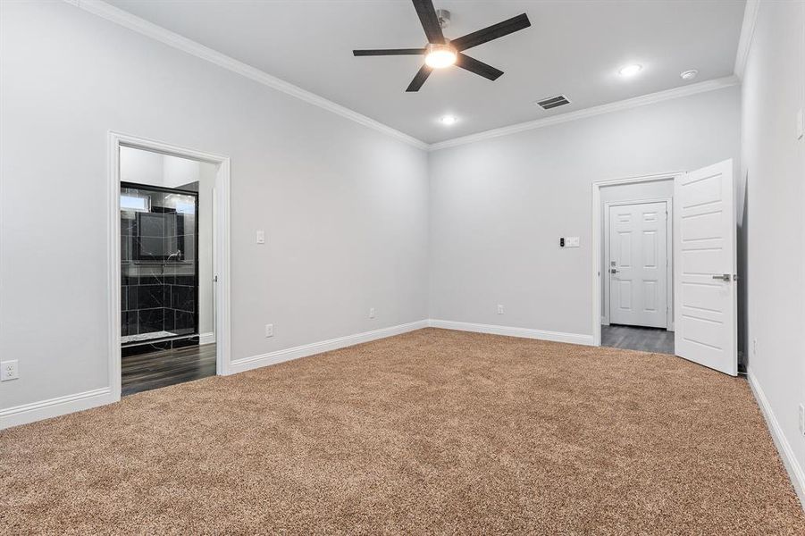 Spacious, unfurnished interior of a new home in , Greenville (Image 28).