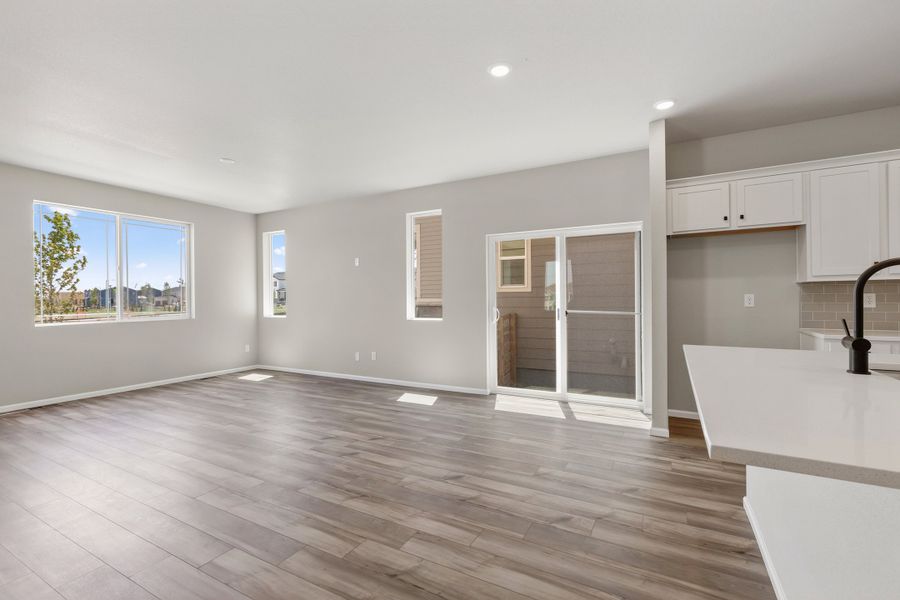 Spacious, unfurnished interior of a new home in Windler, Aurora (Image 10). Spacious, unfurnished interior of a new home in Windler, Aurora (Image 10).