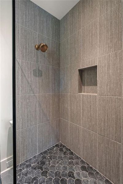 Close-up of interior finishes inside a home in , Clarkesville (Image 44).
