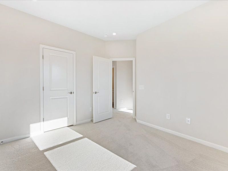 Spacious, unfurnished interior of a new home in Fifteen 15 Cannon, Charlotte (Image 28).