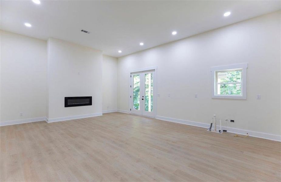 Spacious, unfurnished interior of a new home in , Peachtree Corners (Image 37).