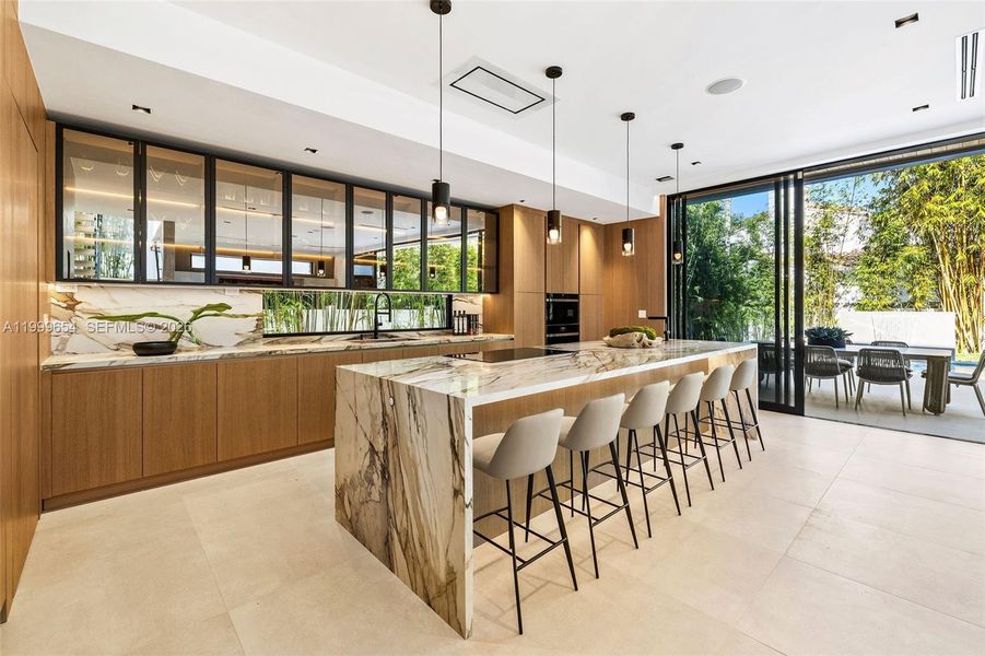 Community amenities in , Miami Beach (Image 43). Community amenities in , Miami Beach (Image 43).