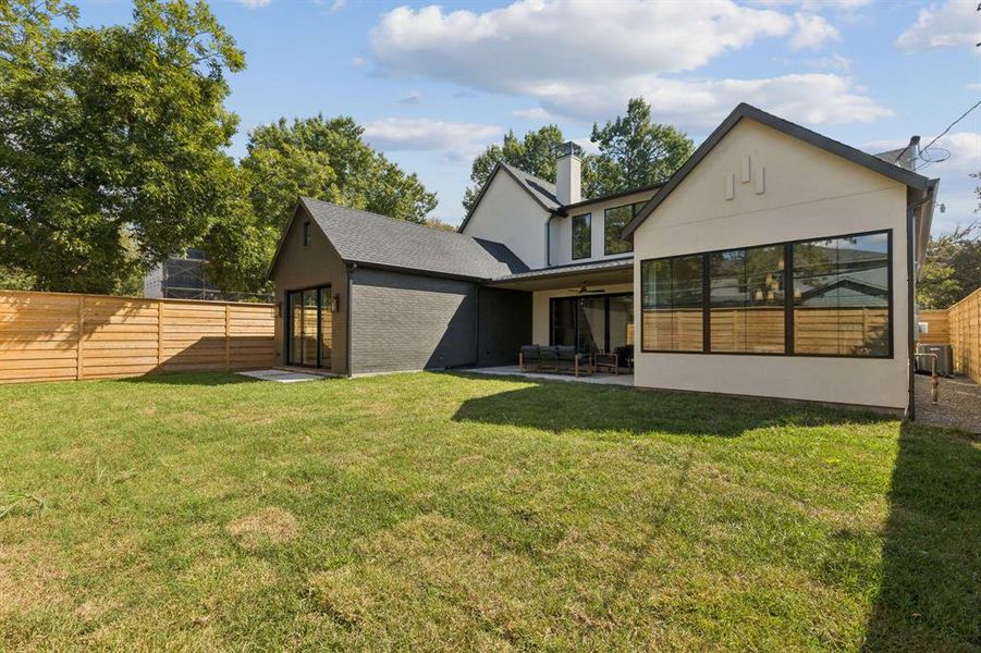 Exterior details and patio area of a home in , Dallas (Image 24).
