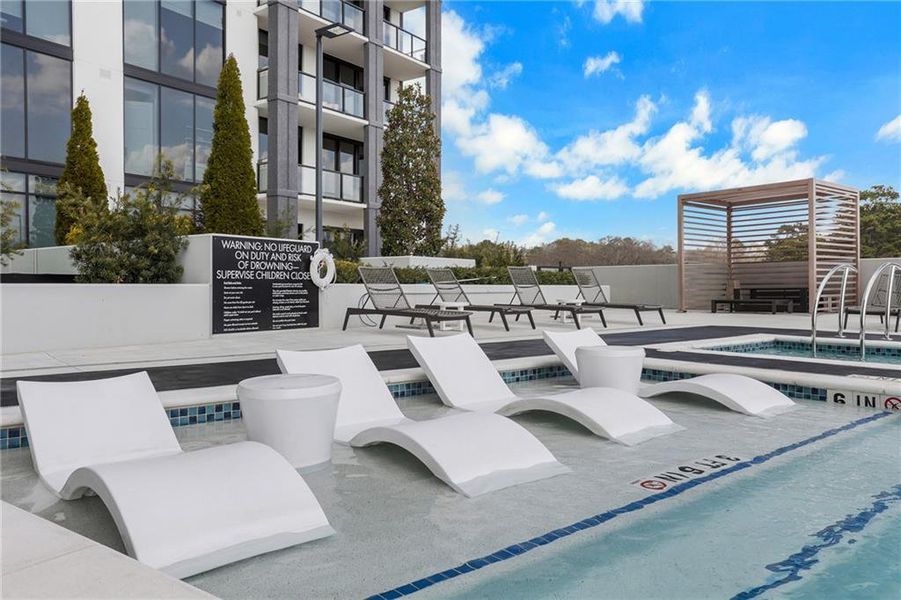 Condo located in Atlanta, GA showcasing its design and architecture (Image 4). Condo located in Atlanta, GA showcasing its design and architecture (Image 4).